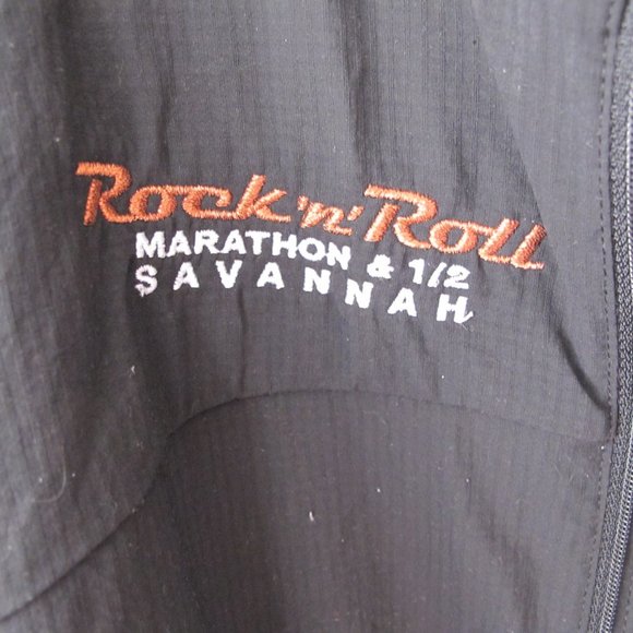 Brooks Rock N Roll 1/2 Marathon Packable Jacket - M - Picture 9 of 16